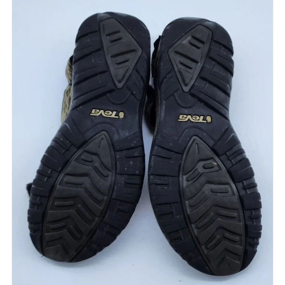 Teva hurricane strappy